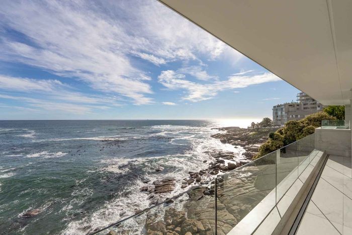 Property #2503486, Apartment For Sale in Bantry Bay
