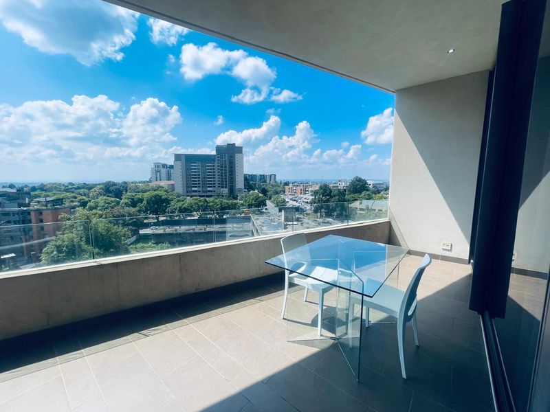 2 Bedroom Apartment in Morningside - Photo 8