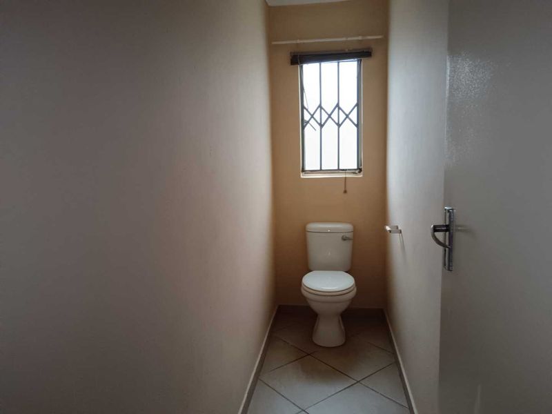 Panhandle home situated in Theresapark - Photo 7