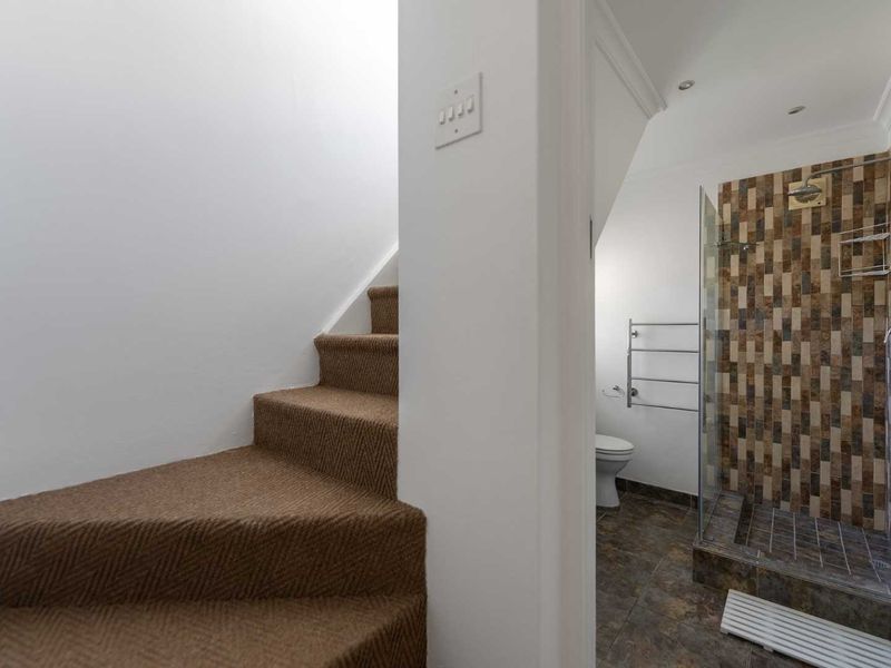 Own a Piece of History in Green Point's Most Beloved Complex! - Photo 9