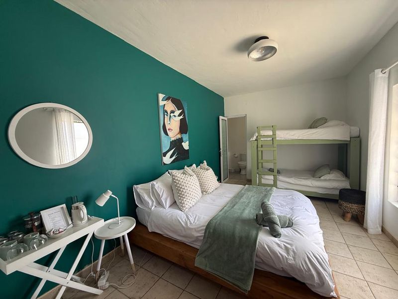 FOR SALE: WELL-ESTABLISHED GUESTHOUSE, SWAKOPMUND,NAMIBIA - Photo 9