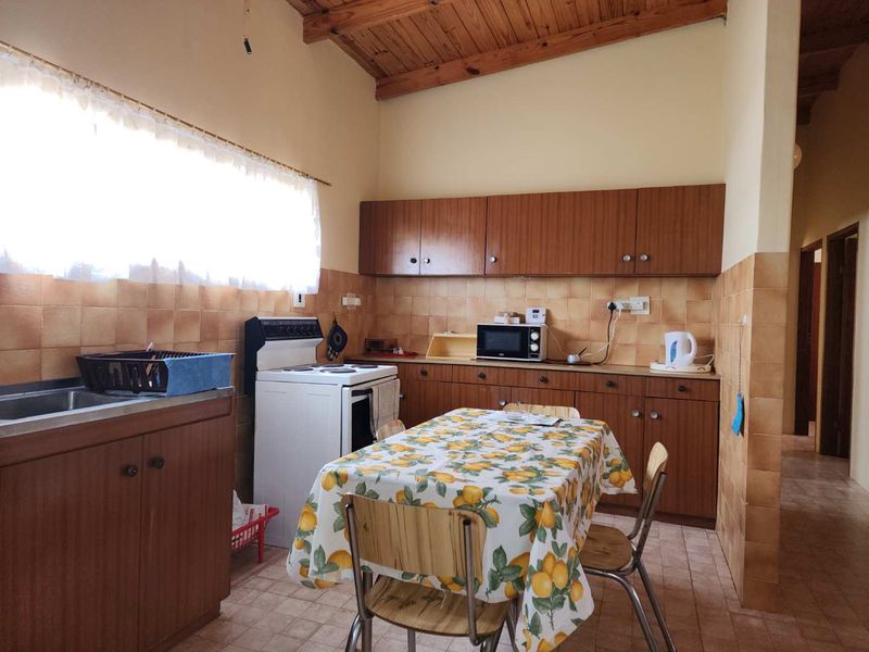 Give this house some TLC and you have a home. - Photo 5