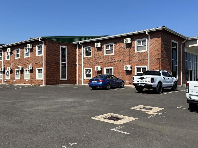 UPMARKET OFFICE SPACE - AN IDEAL INVESTMENT - Photo 6