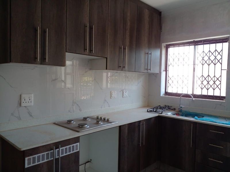 BUSINESS PREMISES FOR OFFICE - Photo 5