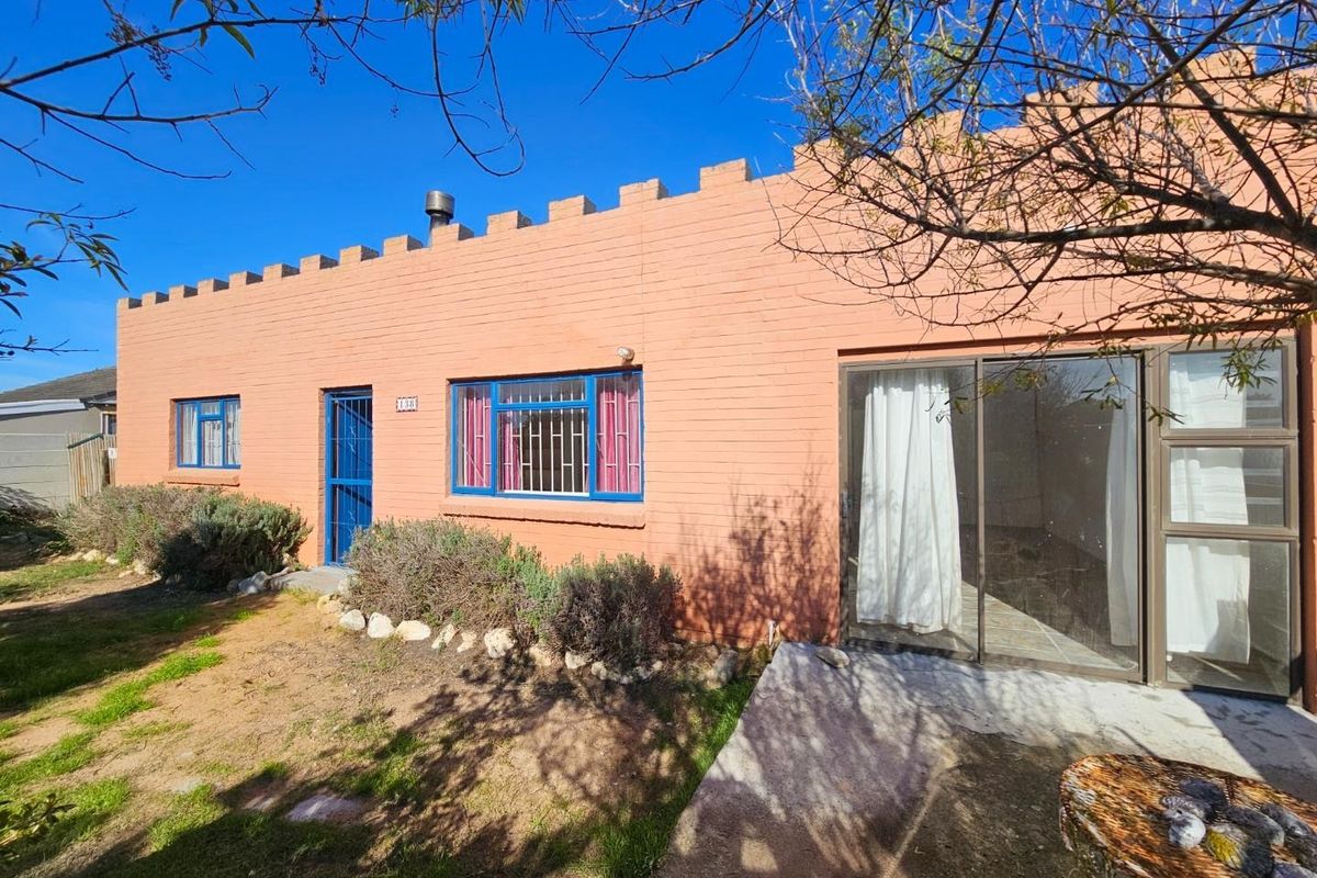 Holiday Home or Permanent Residence - Photo 2