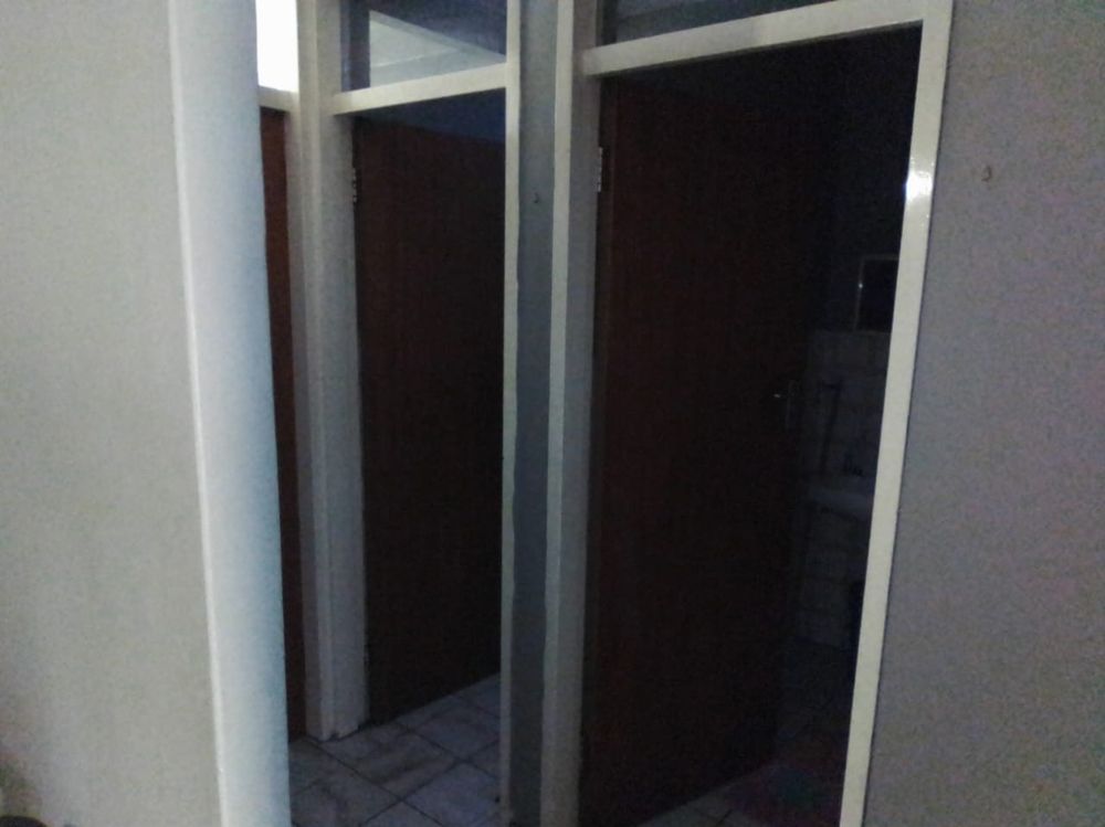Bathroom and toilet doors