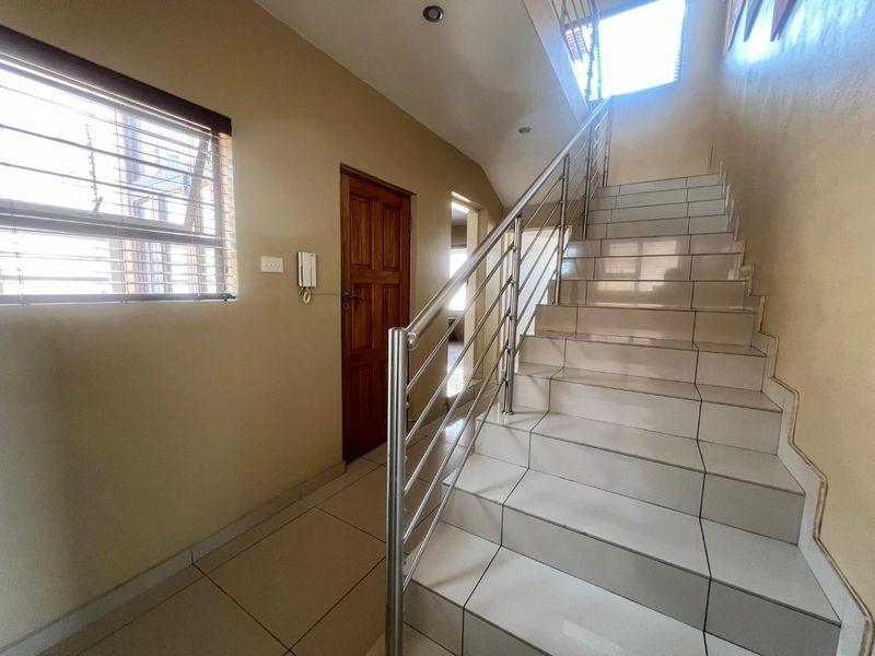 House For Sale in South Crest, Alberton - Photo 5