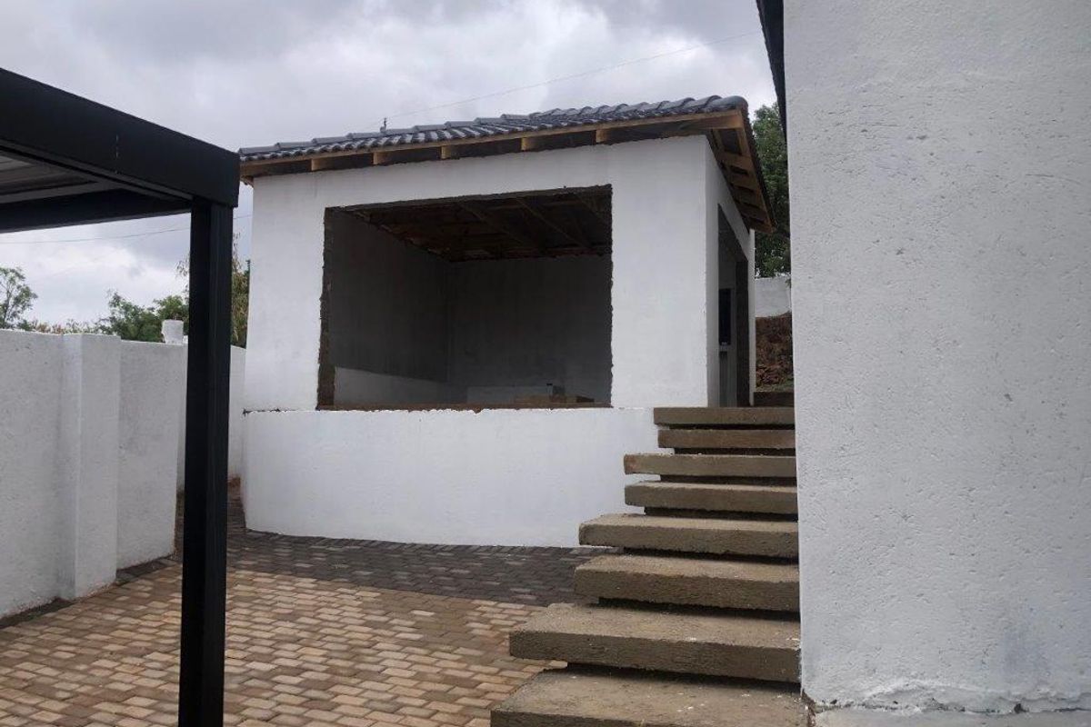 3 bedrooms house for sale in Soshanguve M - Photo 5