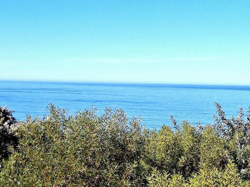 Spectacular 900m2 Vacant Land for Sale in Dana Bay - Photo 7