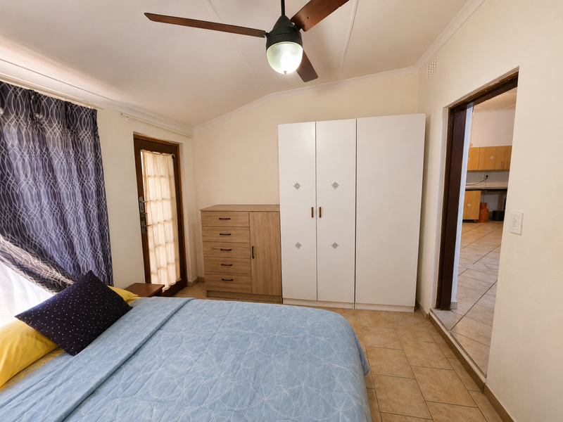 2-Bedroom Apartment in the Heart of St Lucia Estuary – iSimangaliso Wetlands Park. - Photo 10