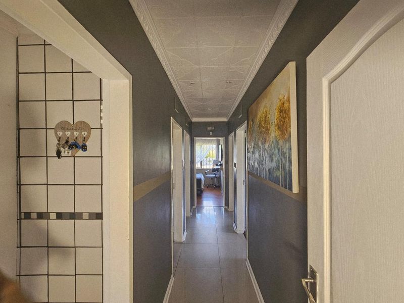 Modern Living & Income Potential: Multi-Unit Gem! - Photo 6