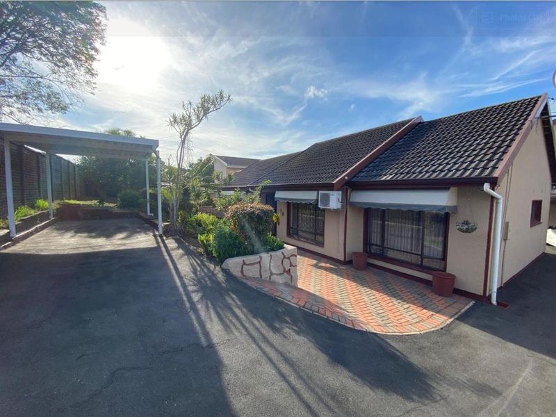 Your Dream Suburban Oasis Awaits in Escombe! - Photo 3