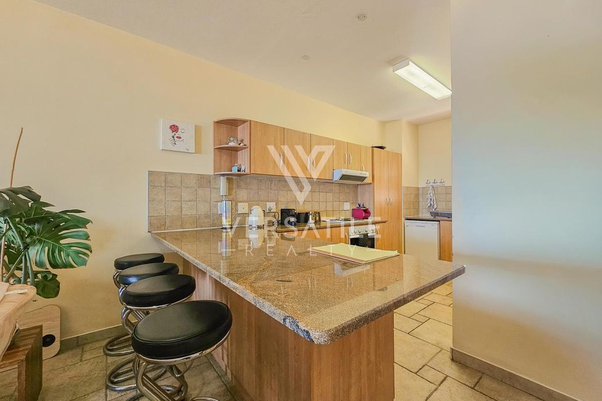 Sunset View Apartment For Sale - Photo 3