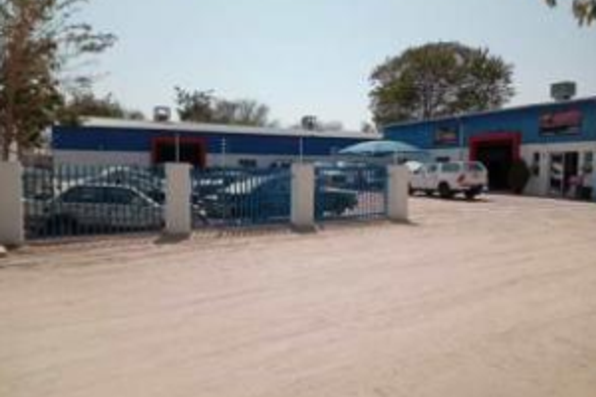 Workshop For Sale in Ongwediva - Photo 5