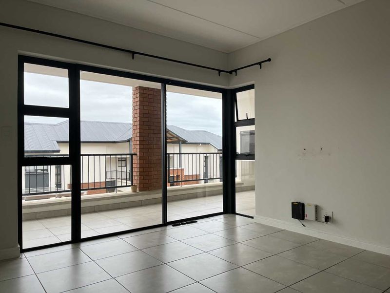 Sole mandate apartment priced to sell... - Photo 8