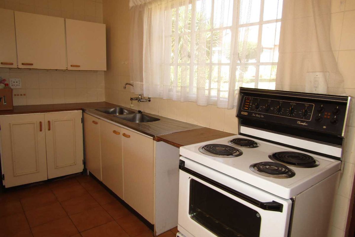 Charming Life Rights Retirement Home for the Elderly - Photo 3