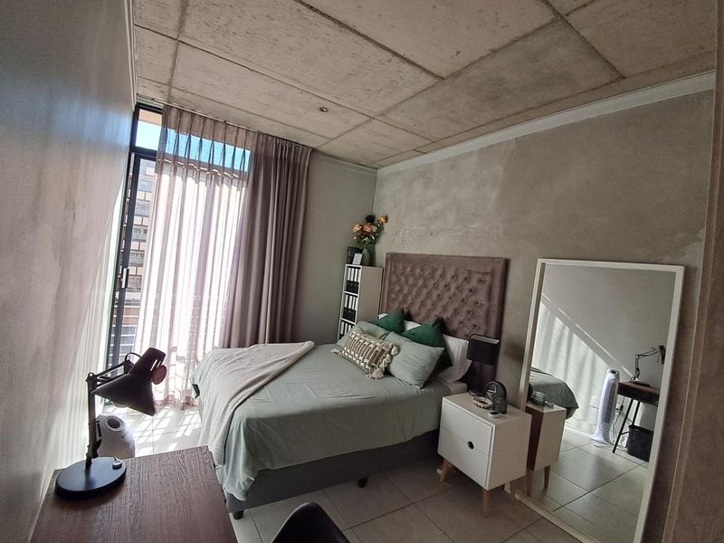 2 Bedroom Apartment within walking distance from University of Pretoria - Photo 6