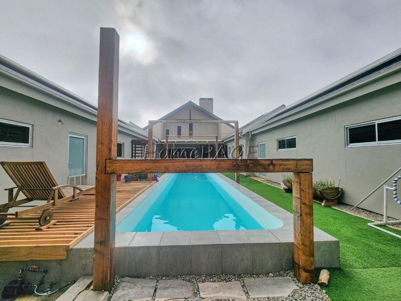 Ext 11 (Sun Bay), Henties Bay:  Thoughtfully designed 3 Bedr home with heated pool is for Sale - Photo 7