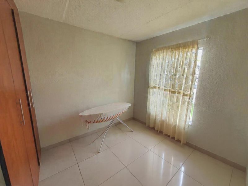 Investment Opportunity in Lakefield - Photo 5