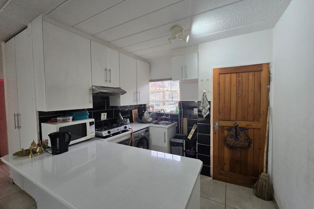 Charming Two-Bedroom Apartment in Meyersdal - Photo 5