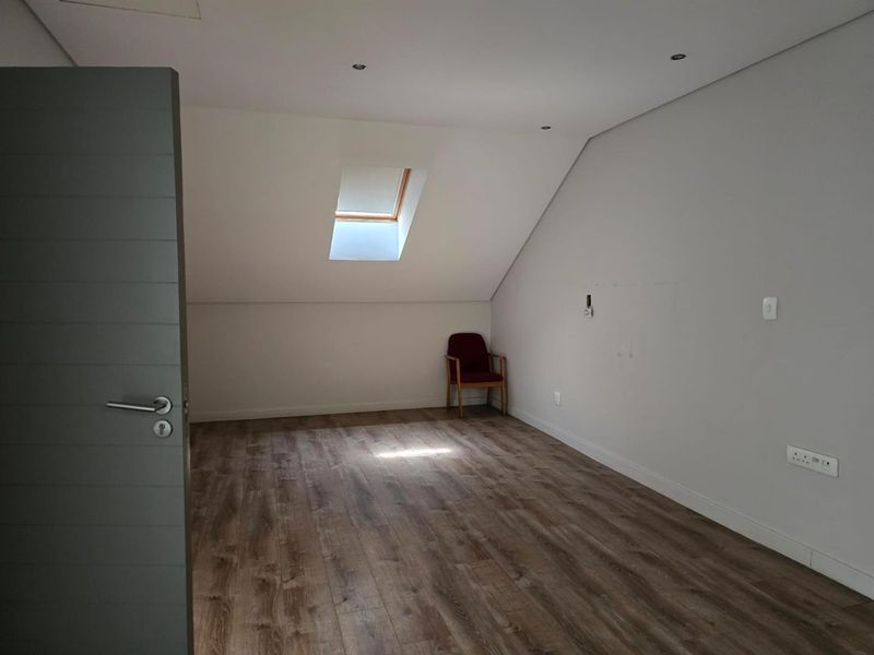 THE PENTHOUSE IN THE BLOCK NOW AVAILABLE! - Photo 9