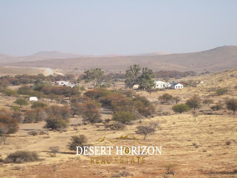 Namibia | Ideal Investment Opportunity: Farm with Versatile Infrastructure - Photo 6