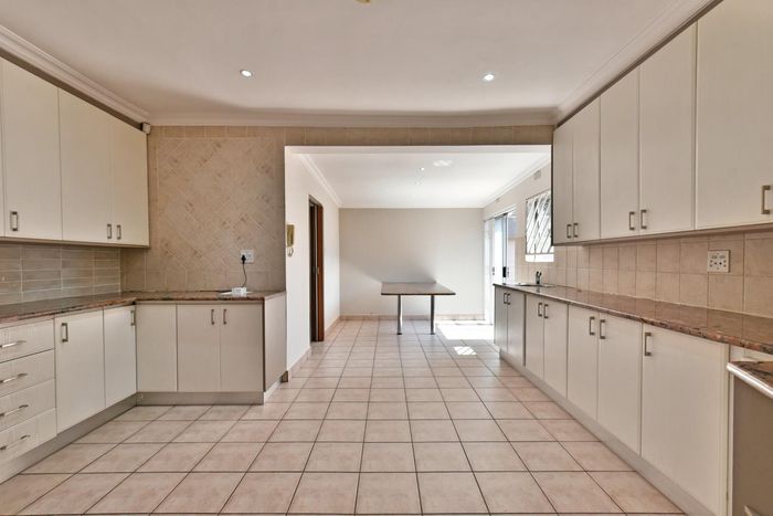 Property #2499685, House For Sale in Hurlingham