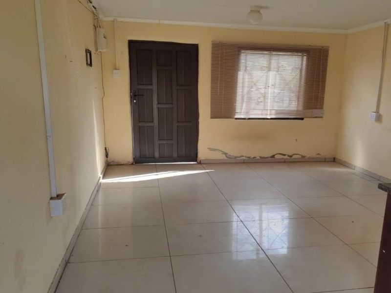 Priced to Sell! 2-Bedroom Home with Big Yard & Future Potential - Photo 5