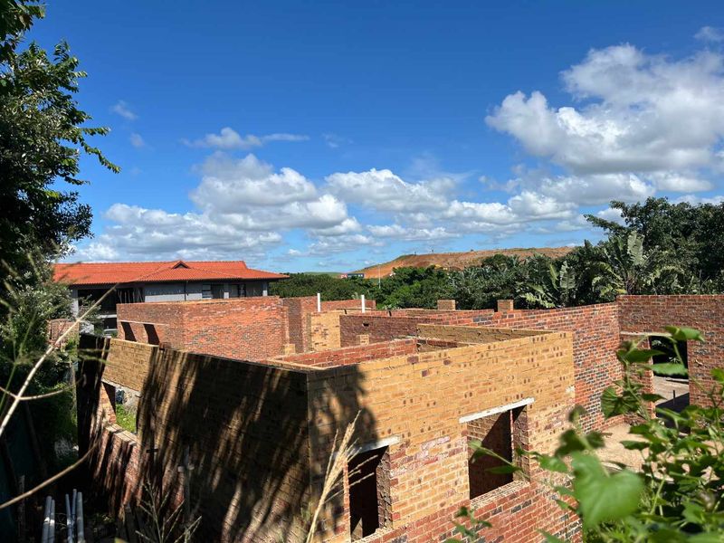 An incredible investment opportunity for a discerning buyer to complete the home to their taste while benefiting from an excellent price point - Photo 8
