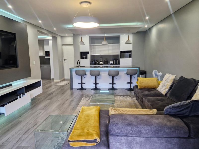 Renovated Top to Toe! Includes all furniture!! - Photo 9