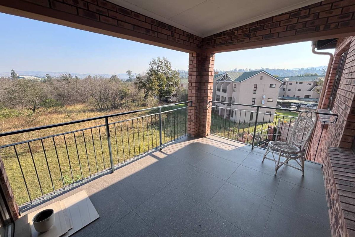 3 Bedroom North-Facing Top-Floor Apartment for Sale in Pelham, Pietermaritzburg - Photo 2