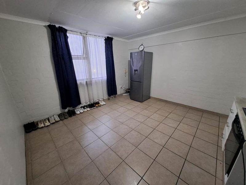 Secure & Convenient One-Bedroom Apartment in Grand Central Apartments - Photo 6