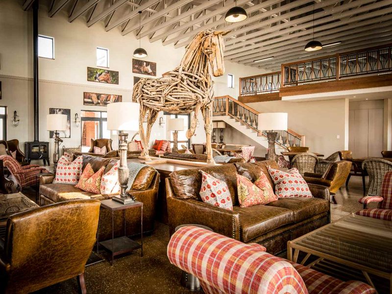 Craft Your Ultimate Lifestyle: Unleash Your Dreams in the Exquisite Steyn City Haven - Photo 10