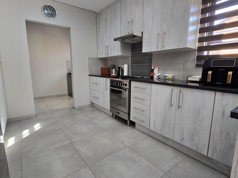 3 Bedroom Townhouse Cluster Home for Sale in New Redruth - Photo 9