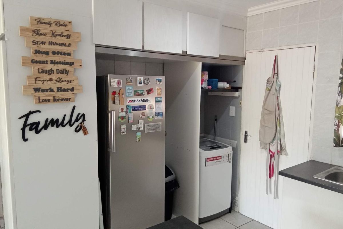 FOR YOUNG FAMILY OR INVESTOR - Photo 5