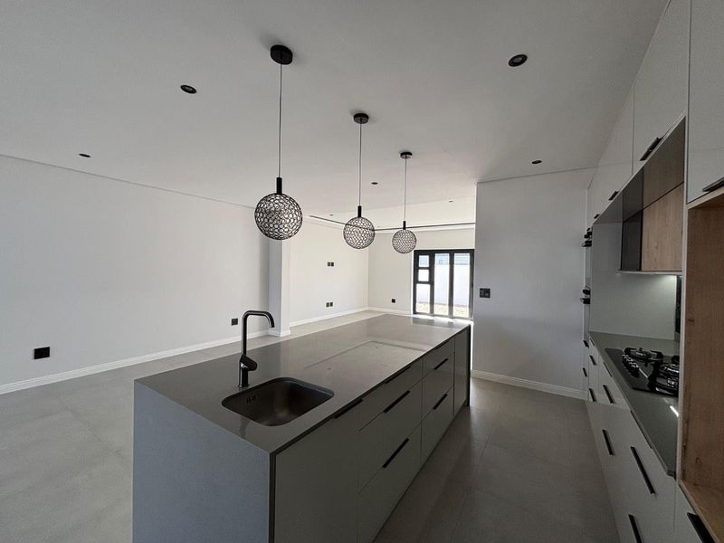 Brand new 4 bedroom home in Sandown - Photo 9