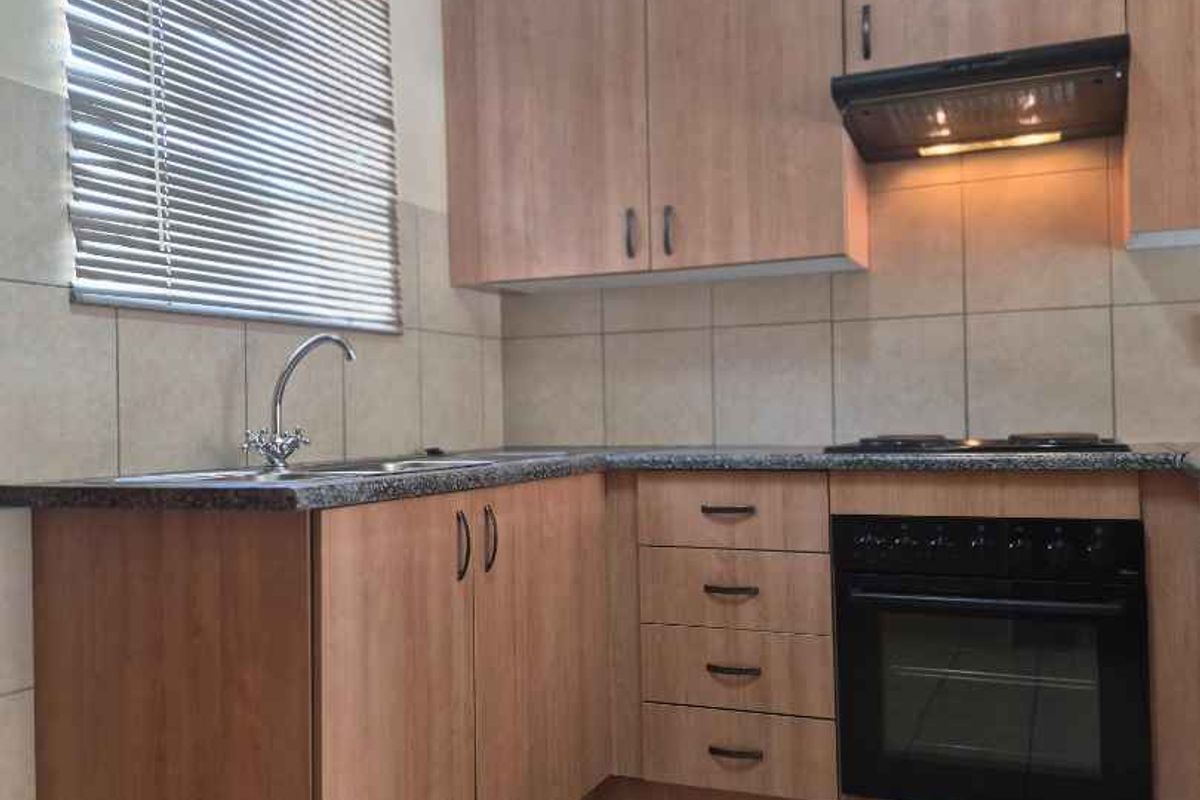 2 Bed, 2 Baths Apartment to rent in Terenure - Photo 3