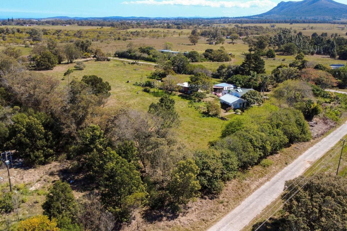 Your Country Escape Awaits – 1.7ha Smallholding - Photo 5