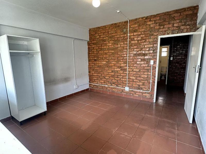 Beautiful 1-Bedroom Apartment at Plattenburg – From R2,800! - Photo 2