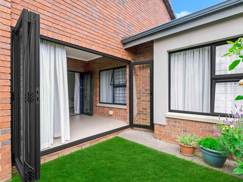 SINGLE-LEVEL LIVING IN THE SECURE CELEBRATION RETIREMENT VILLAGE - THIS CAN BE YOUR NEXT HAPPY PLACE - Photo 9