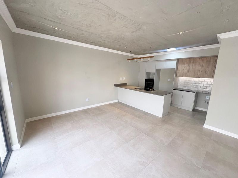 3 Bedrooms Townhouse For Sale in Ocean View - Photo 3