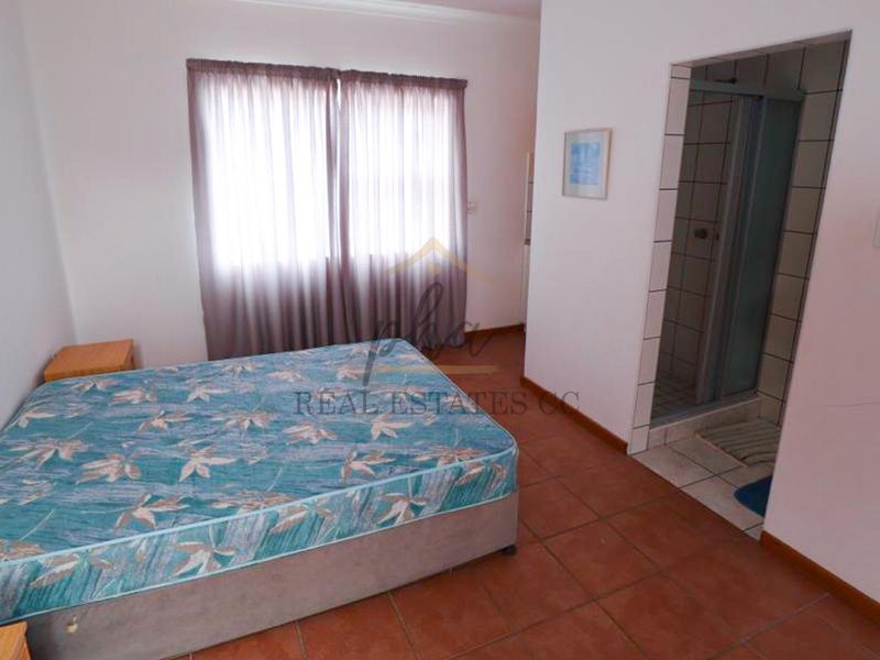 3 Bedroom Apartment For Sale - Long Beach (Ext 1) - Photo 5
