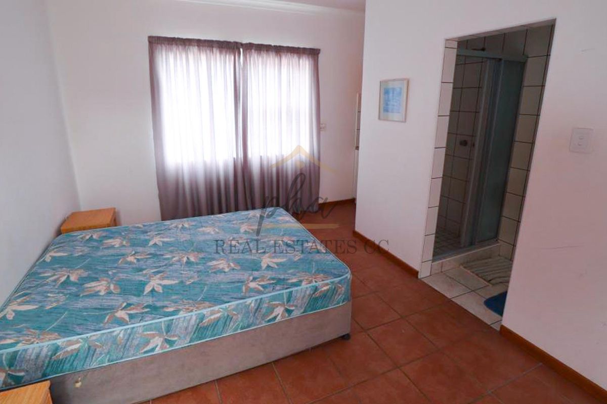 3 Bedroom Apartment For Sale - Long Beach (Ext 1) - Photo 5