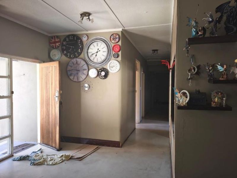 Ideal for a large or growing family, providing the verstility of space, versatility and charm - Photo 2