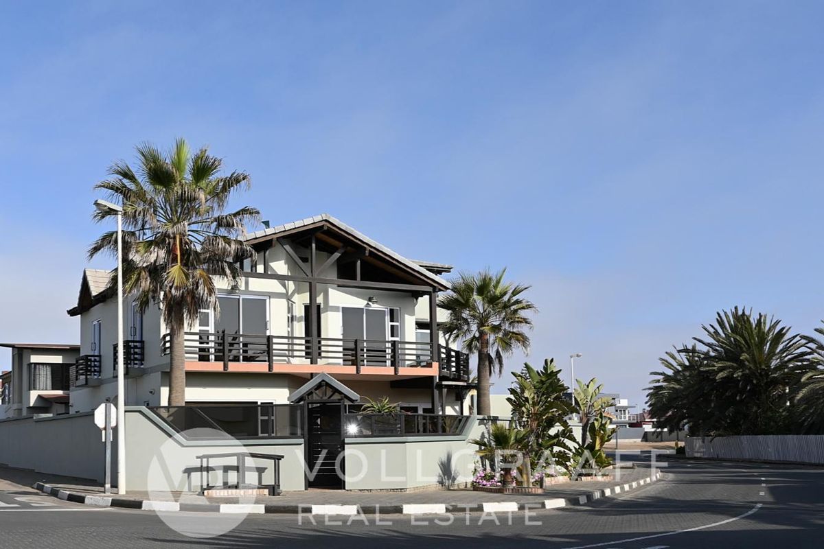 Gem in the perfect location! - Photo 4