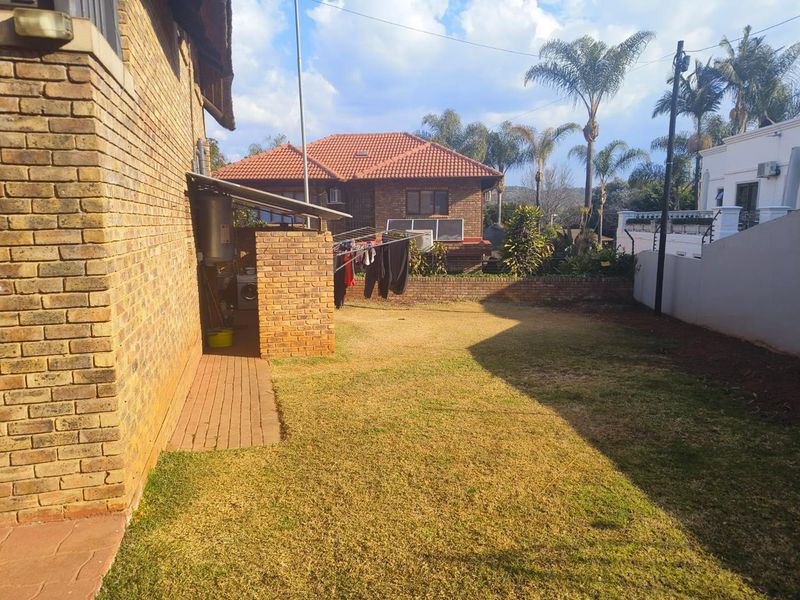 BEAUTIFUL modern x3 bedroom home - Photo 5