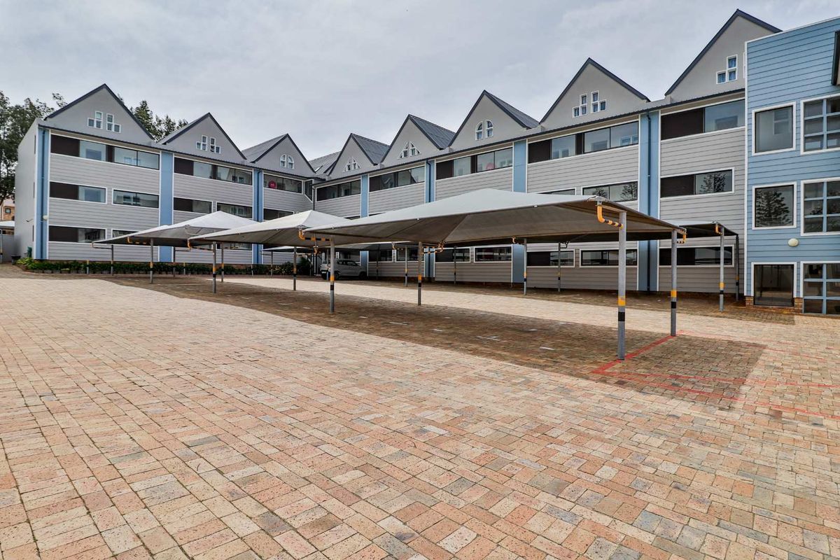 SHORT TERM - 2 bedroom Apartment - fully furnished - available  1 June 2026 - 10 Desember 2026 - Photo 2