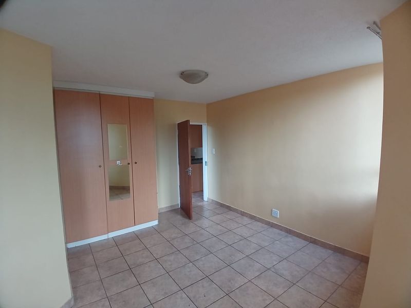 2 Bedroom to rent in Hatfield - Photo 9
