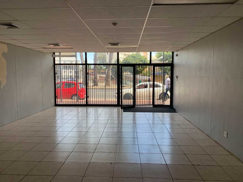 Destination Store Opportunity: 76m2 on Busy Durban Rd - Photo 6