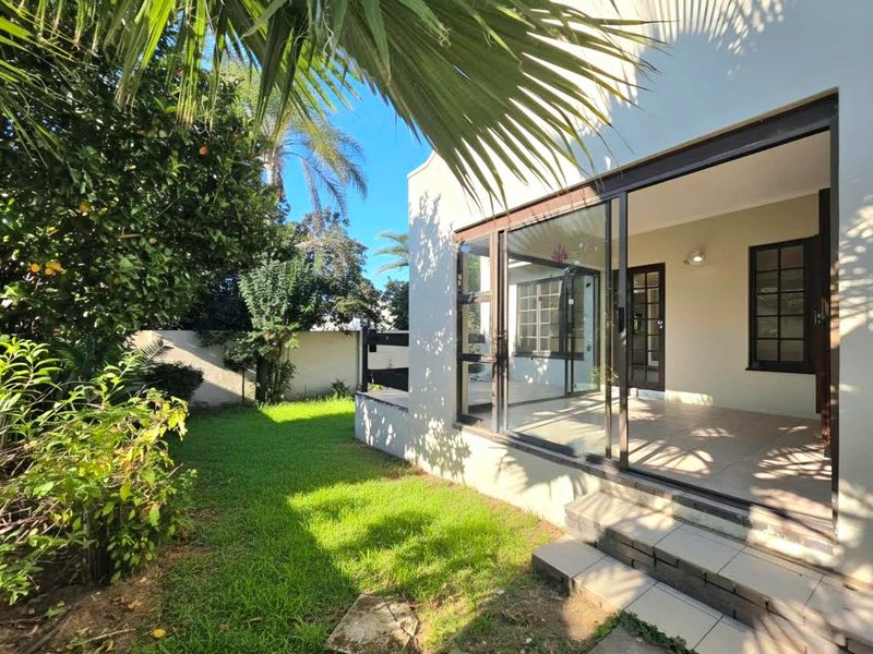 🌟 Stunning 3-Bedroom Family Home with Spacious Cottage & Beautiful Garden 🌟 - Photo 4